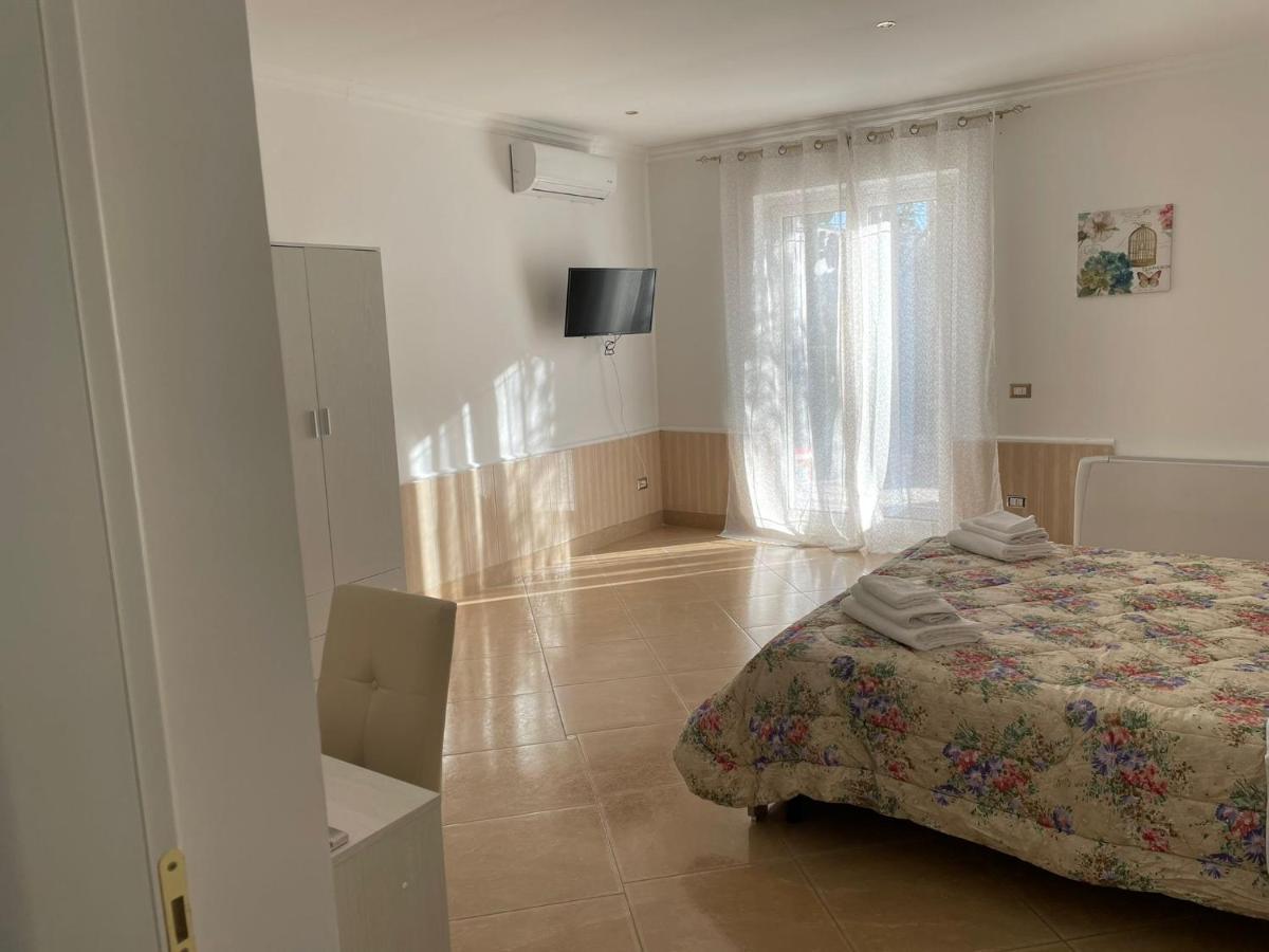 Corte Vena Bed and Breakfast Bianco Exterior foto